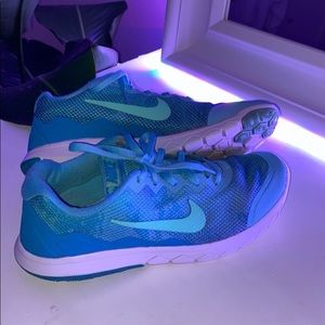 nike flex experience rn 4 sneakers